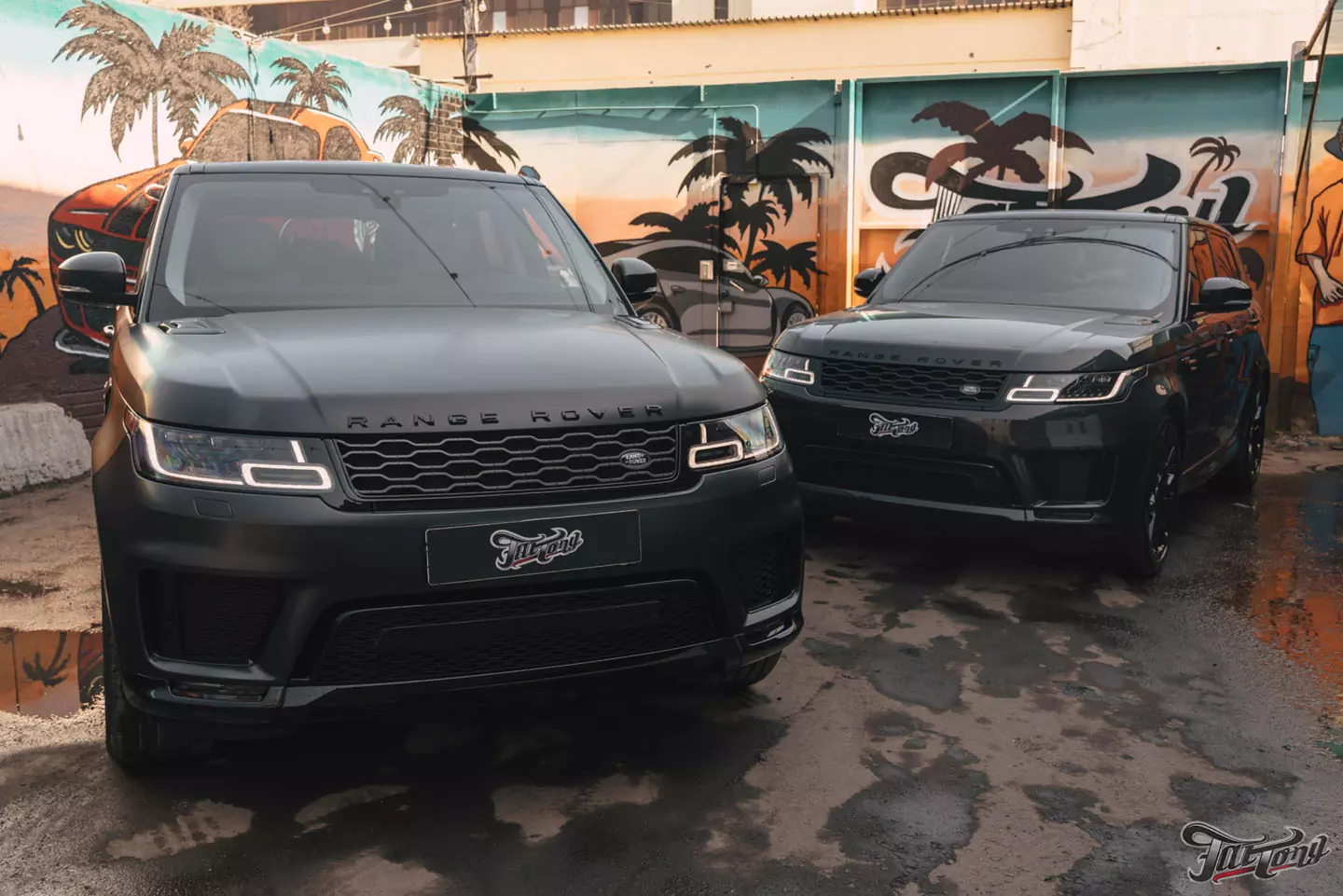 Новый образ Range Rover Sport: оклейка в матовый полиуретан, шумоизоляция дверей, выдвижные пороги. Сравним матовый и глянцевый автомобили!